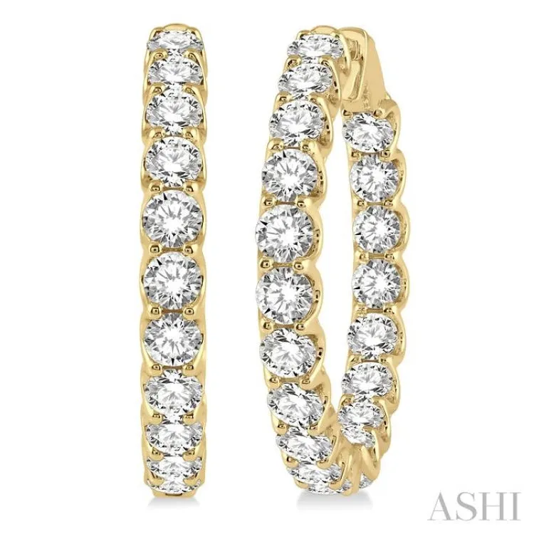 10 ctw Round Cut Diamond In-Out Hoop Earring in 14K Yellow Gold