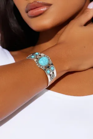 A Touch Of Teal Cuff Bracelet - Silver/Blue