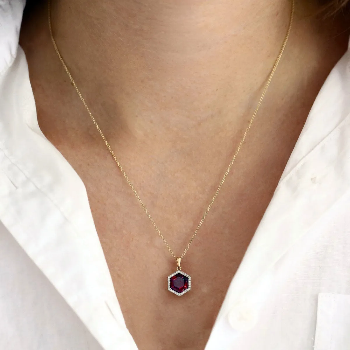 Bijou Collection 2.71ct Garnet Hexagonal with Diamond Halo Necklace | 9K Yellow Gold