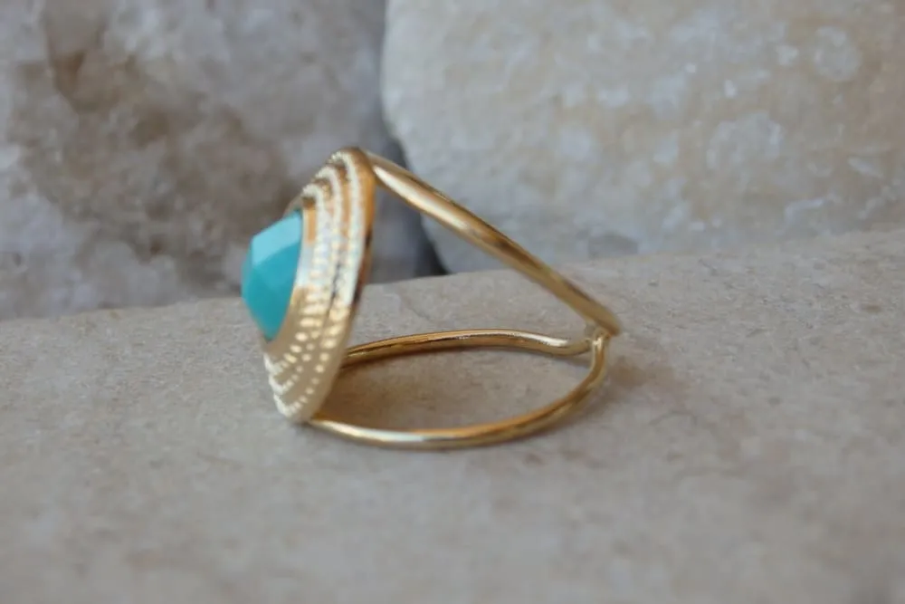 Blue Crystal ring