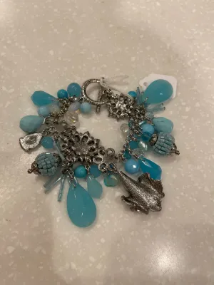 Ocean Blue Pearl Detailed Bracelet