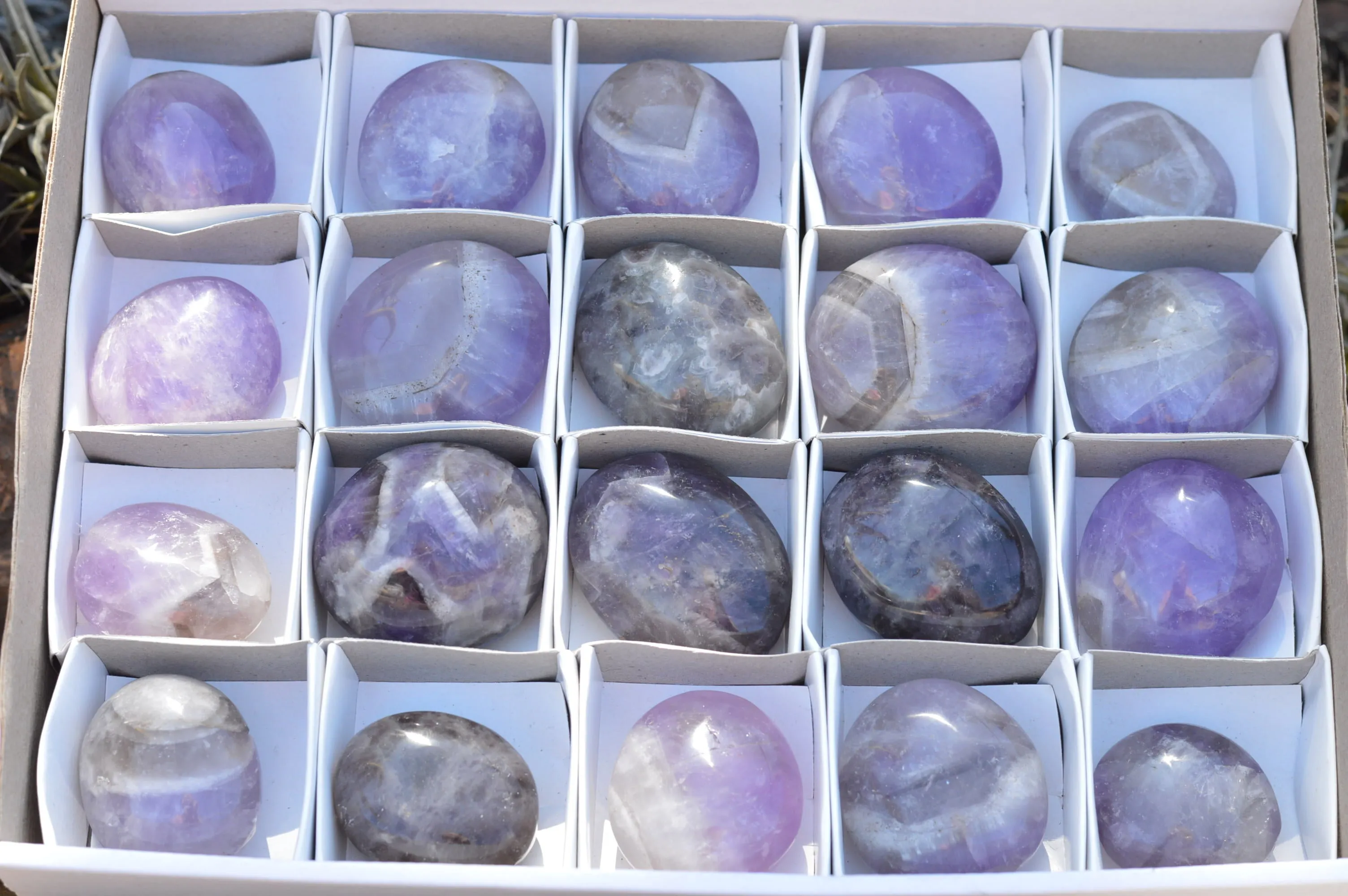 Polished Dream Amethyst Galet / Palm Stones x 20 From Madagascar