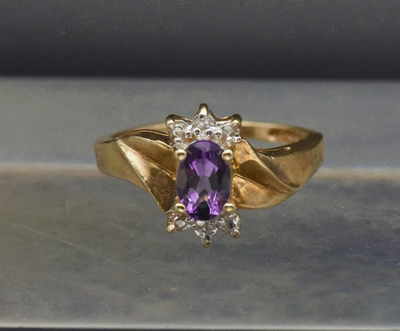 Vintage 10k Gold Amethyst and Diamonds Ring - Size 3